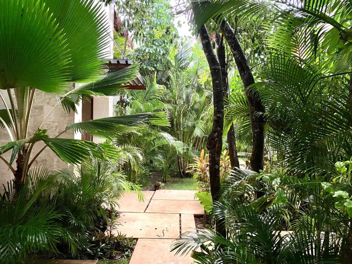 Luxury Private Villas , Private Pool, Private Garden, Jacuzzi, 24Hours Security Тулум Экстерьер фото